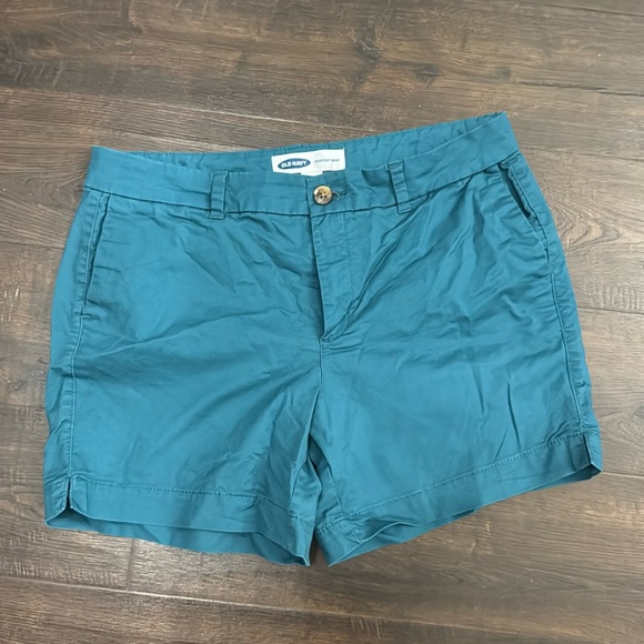 Old Navy Pants - 🩶 3/$15 🩶 Old Navy Shorts